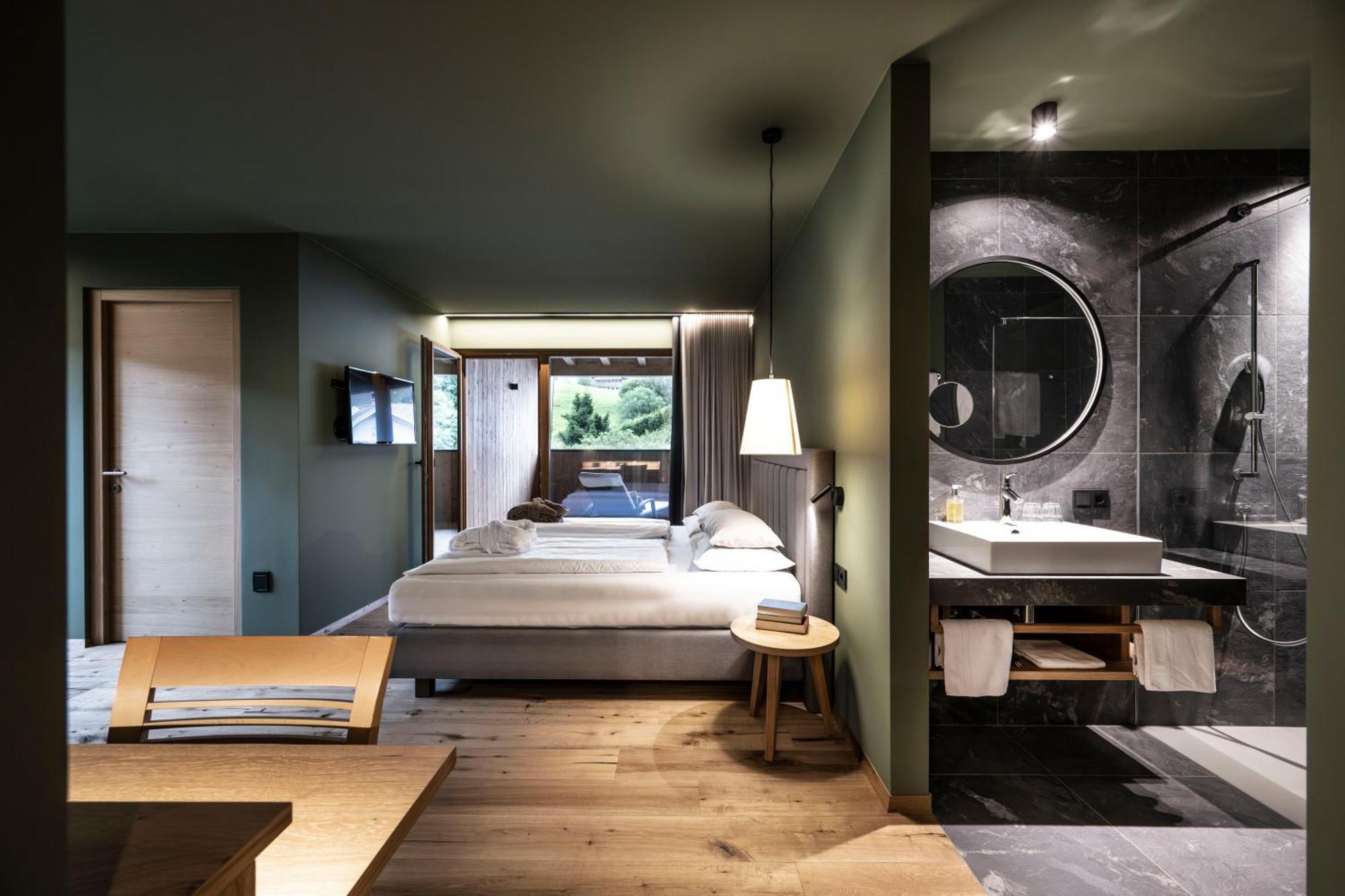 Hotel Alpenroyal Castelrotto Extérieur photo
